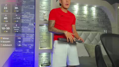 Snapshot of aron_bolt chatting on January 2025 05:09:01 PM ARON BOLT online show from January 2025 05:09:01 PM