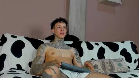 Aron ford online show from February 2026 02:40:01 AM