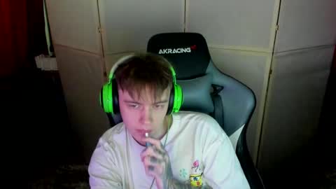 biggest penis  online show from March 2025 08:00:01 AM