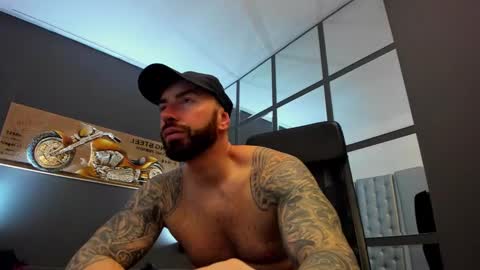 AronGrant online show from January 2025 07:25:02 AM