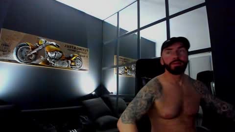 AronGrant online show from January 2025 12:09:01 PM