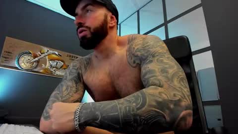 AronGrant online show from January 2025 08:43:01 AM