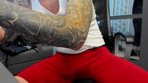 AronGrant online show from October 2025 09:19:02 AM