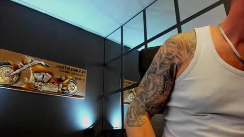 AronGrant online show from December 2025 10:13:01 AM