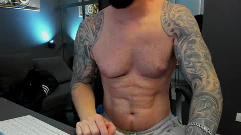 AronGrant online show from April 2026 09:32:01 AM