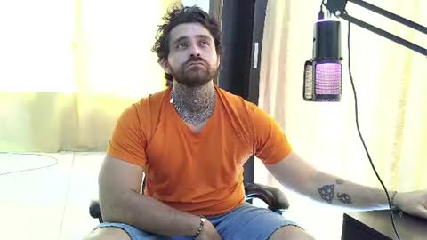 Snapshot of aronmiller404 chatting on July 2026 02:34:01 PM aronmiller online show from July 2026 02:34:01 PM