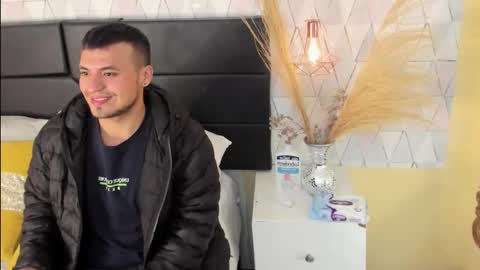 AronOlsen online show from February 2026 12:06:02 PM