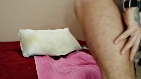 Snapshot of aronsmith69 chatting on December 2024 06:10:02 AM aronsmith69 online show from December 2024 06:10:02 AM