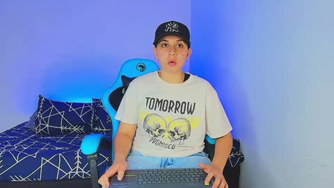 noah and ivy online show from January 2025 10:09:01 PM