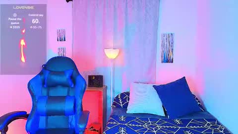 noah and ivy online show from November 2025 09:32:01 AM