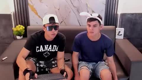 Snapshot of aroon_sexx21 chatting on April 2026 03:38:01 AM Aroon online show from April 2026 03:38:01 AM