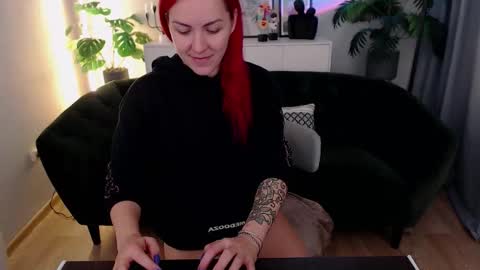 arri_ella online show from November 2025 12:43:02 AM