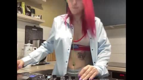 arri_ella online show from November 2025 01:09:02 AM