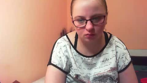 Snapshot of arriana98 chatting on February 2025 02:50:02 AM Arriana online show from February 2025 02:50:02 AM