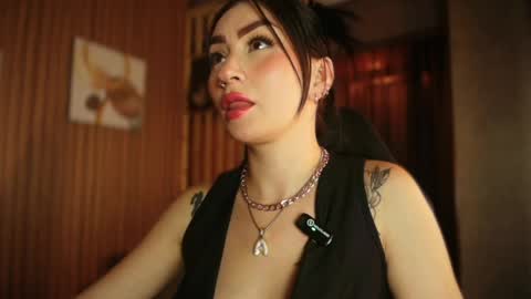 Snapshot of arrkabellaa chatting on May 2026 11:09:02 AM online show from May 2026 11:09:02 AM