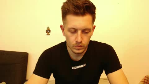 Snapshot of arromwilliam90 chatting on February 2025 05:04:02 PM arromwilliam90 online show from February 2025 05:04:02 PM