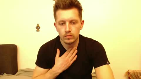 Snapshot of arromwilliam90 chatting on February 2025 10:00:02 AM arromwilliam90 online show from February 2025 10:00:02 AM