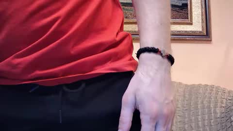 Snapshot of arromwilliam90 chatting on December 2025 09:32:01 PM arromwilliam90 online show from December 2025 09:32:01 PM