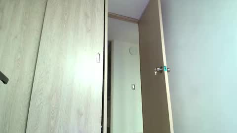 Fernanda online show from February 2025 07:48:02 PM