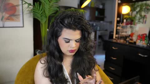 Chloe  online show from December 2024 08:18:01 PM