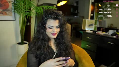 Chloe  online show from December 2024 12:48:02 AM