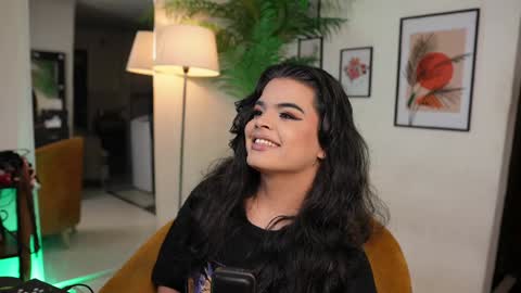 Chloe  online show from February 2025 06:02:02 AM