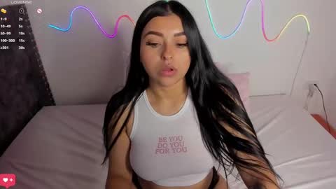 Snapshot of artemisa67_ chatting on December 2024 07:47:01 AM ESTEFANY online show from December 2024 07:47:01 AM