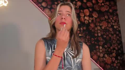 artemisablake online show from February 2025 07:21:01 PM