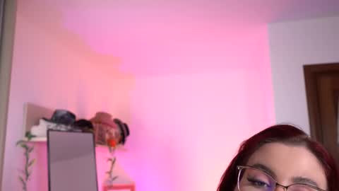 Snapshot of artofboobs chatting on March 2025 07:38:02 AM Amalia online show from March 2025 07:38:02 AM