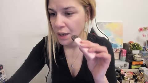 MIA online show from March 2025 08:53:01 PM