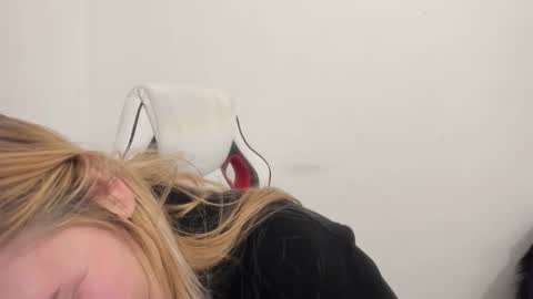 MIA online show from September 2025 11:05:02 PM