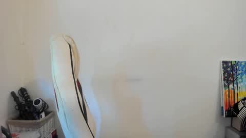 MIA online show from October 2025 10:02:01 AM