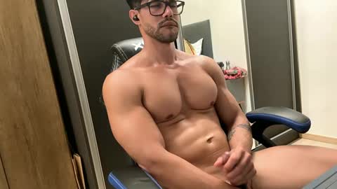 Arthur Villasboas online show from December 2024 11:27:02 PM