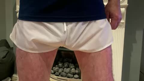 artybee online show from November 2025 10:47:02 AM