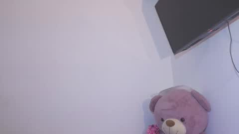 Snapshot of ary1_ chatting on February 2026 04:42:01 AM Ary online show from February 2026 04:42:01 AM