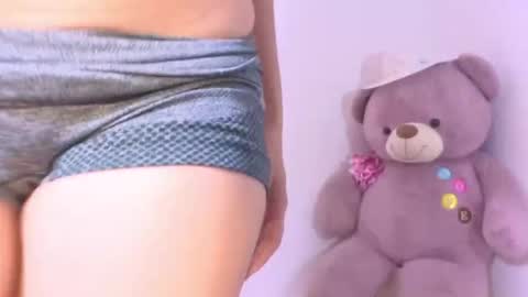 Snapshot of ary1_ chatting on March 2026 05:02:01 AM Ary online show from March 2026 05:02:01 AM