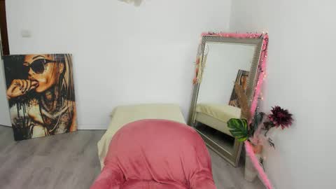 Arya online show from November 2025 07:02:02 PM