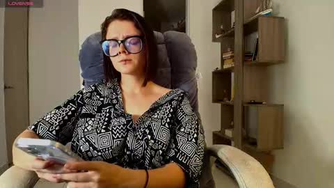 Ary 3 online show from November 2025 03:01:02 PM