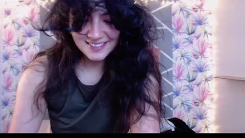 Saray online show from November 2025 01:17:02 AM