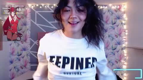 Saray online show from November 2025 01:44:01 PM