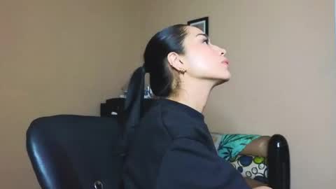 Snapshot of asenaesmee chatting on January 2025 03:55:01 AM Asena online show from January 2025 03:55:01 AM