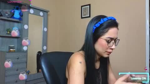 Snapshot of asenaesmee chatting on January 2025 02:51:02 PM Asena online show from January 2025 02:51:02 PM