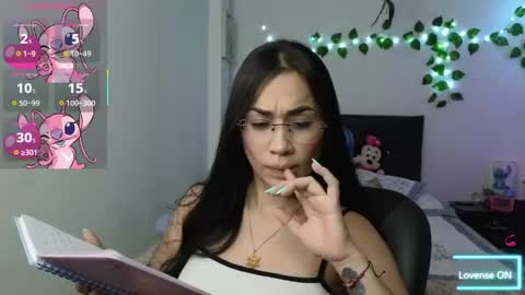 Snapshot of asenaesmee chatting on April 2026 09:13:01 PM Asena online show from April 2026 09:13:01 PM