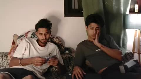 ash2730 online show from February 2026 07:43:01 PM