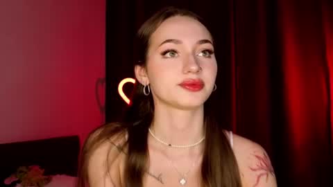 Snapshot of ash__care chatting on June 2026 07:06:02 PM Alice online show from June 2026 07:06:02 PM