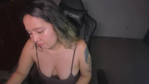 Snapshot of ash_smith1 chatting on September 2025 01:49:01 AM ash_smith1 online show from September 2025 01:49:01 AM