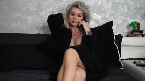 Snapshot of ashadevon_fit chatting on January 2026 09:47:02 AM Asha online show from January 2026 09:47:02 AM