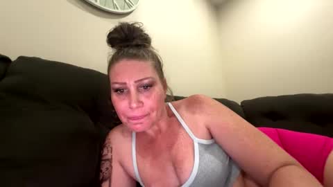 ashblaze1229 online show from June 2026 09:06:02 PM