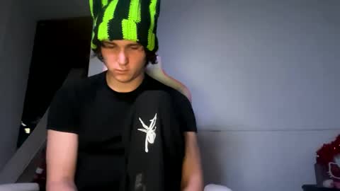 Snapshot of ashbuyersss chatting on February 2025 02:00:01 AM ashbuyersss online show from February 2025 02:00:01 AM