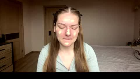 Mila online show from May 2026 09:36:01 AM